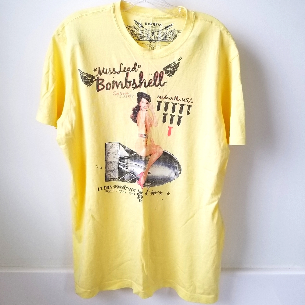 Graphic tee